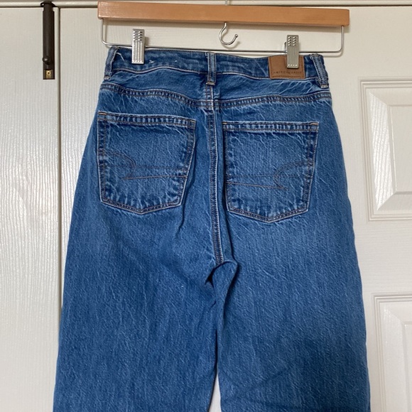 American Eagle Mom Jeans Straight Leg - Picture 7 of 8